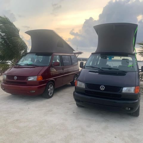 Westy Sleeps 4 with Roof Tent, plus slide-out camping A/C and Fridge! Drivable vehicle in Plantation Key