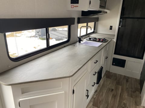 2021 Keystone Hideout - Sleep 4 w/ full bathroom Towable trailer in Lake Pend Oreille