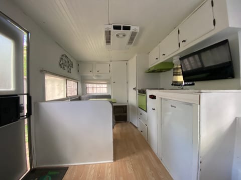 Vintage 1974 Coachmen Cadet - restored and updated! Towable trailer in Minneapolis