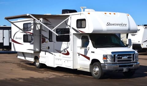 San Diego Campgrounds Drop Off & Pick Up Drivable vehicle in Chula Vista