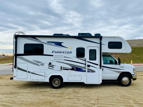 2020 Forest River Forester 2291S - Forest Drivable vehicle in Pomona