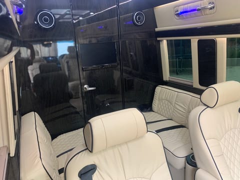 2021 Sprinter Passenger Van. Vehículo funcional in San Carlos