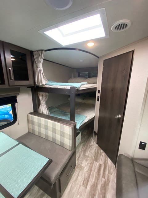 2021 Grand Design Transcend Xplor 247BH RV Towable trailer in Cutler Bay