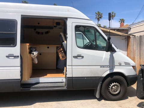 Sprinter Adventure Rig Campervan in Ocean Beach