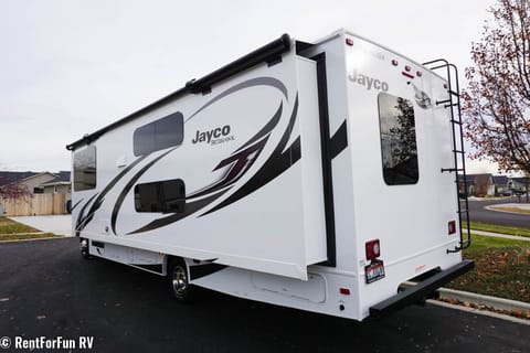 2020 Jayco Redhawk 31F Comes with Guaranteed Bookings Drivable vehicle in Nampa