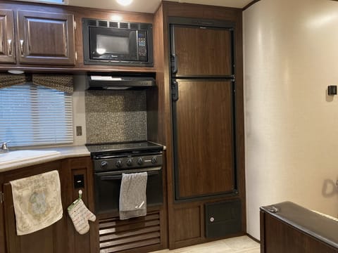 2017 Palomino Solaire Ultra Lite Tráiler remolcable in Millcreek