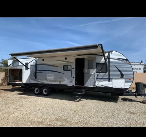 2017 Forest River Salem Towable trailer in Wildomar