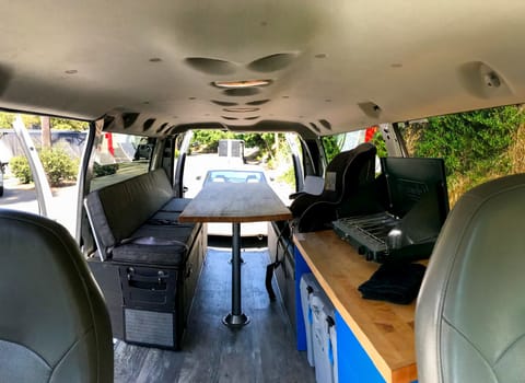 Cozy Econoline Campervan **200 free daily miles** Drivable vehicle in Lemon Grove