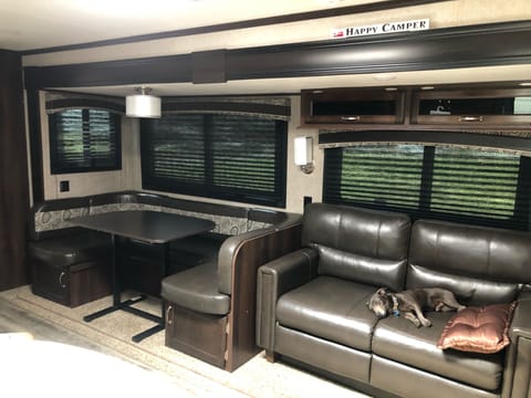 Family friendly bunkhouse camper Tráiler remolcable in Pineville