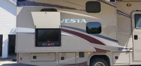 2017 Holiday Rambler Vesta Drivable vehicle in Jackson