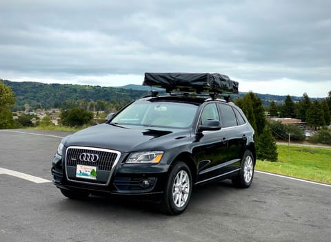 Luxx Audi Q5 + Roof Top Tent | 4x4 | Great MPG Reisemobil in Castro Valley