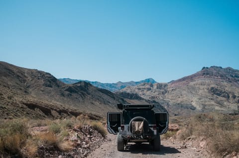 Experience Death Valley camping: Breathtaking vistas, stunning sunsets, and awe-inspiring stargazing. A must for adventurous souls!