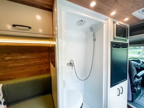 "Mel" | Campervan with Indoor Bathroom Campervan in Jersey City
