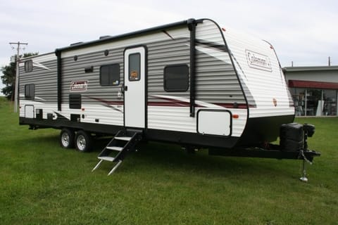 2021 Coleman Family Bunkhouse Towable trailer in Everett