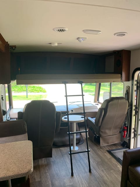 overhead drop down bunk