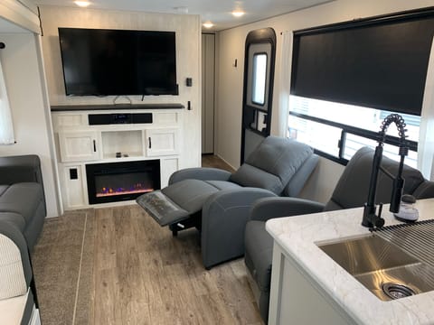 2021 Forest River Vibe 26RK Towable trailer in Grand Forks