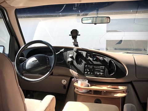 Jolene, a 1997 Ford E150 conversion van. Campervan in Lakewood