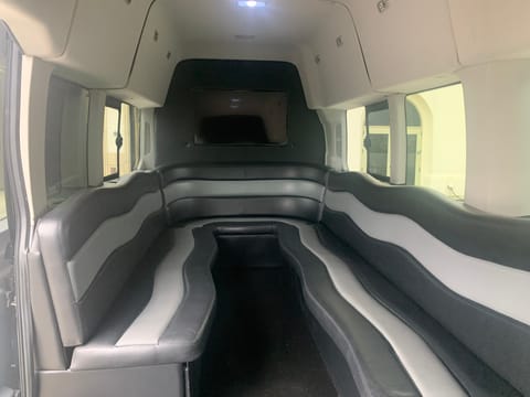 12 Passenger Limo Van!!! 2016 Ford Transit Custom Limo 350HD Twin Turbo Campervan in La Jolla