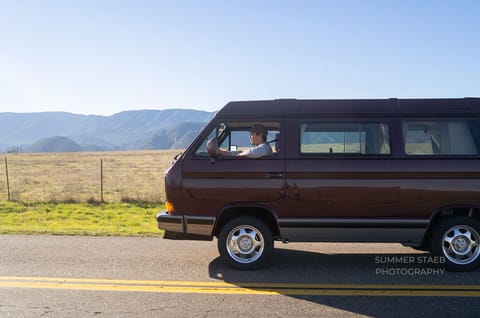 "Four Doors" 1991 Volkswagen Westfalia Multivan Pop Top Camper - Automatic Van aménagé in San Clemente