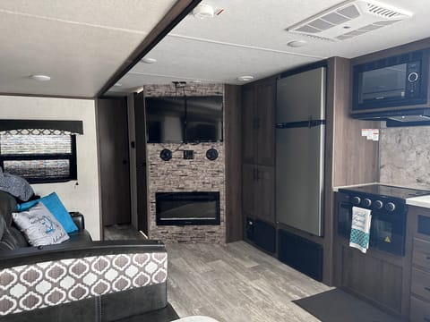 2021 Avenger Family Bunk House Towable trailer in Post Falls
