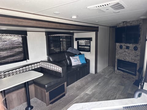 2021 Avenger Family Bunk House Towable trailer in Post Falls