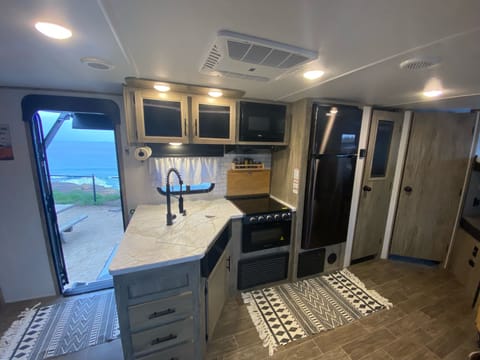 Welcome to Akela Inn Towable trailer in Temecula