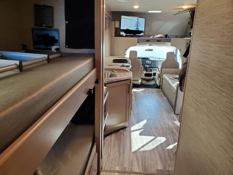 Beautiful 2021 Thor Motor Coach Four Winds Drivable vehicle in Fallbrook