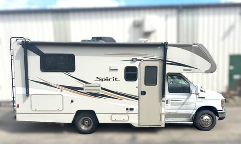 2016 Winnebago Spirit Drivable vehicle in Kettering