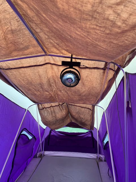 Ultra light, tiny tent trailer, Super easy to set up! Towable trailer in Farmington