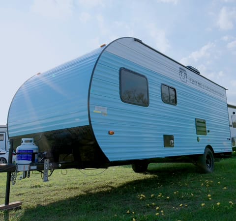 Escape with Blue - Your Next Instagram Worthy Adventure! Towable trailer in Richmond Hill