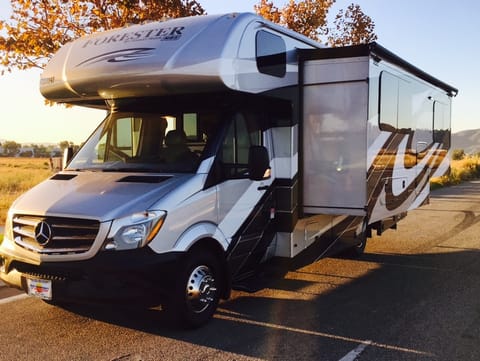 2017 Mercedes-Benz Sprinter Forest River Forrester Drivable vehicle in Temecula