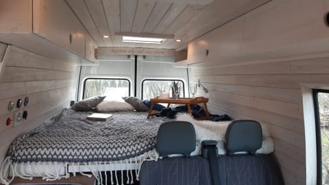 L&P Camper Van Barb Drivable vehicle in Vancouver