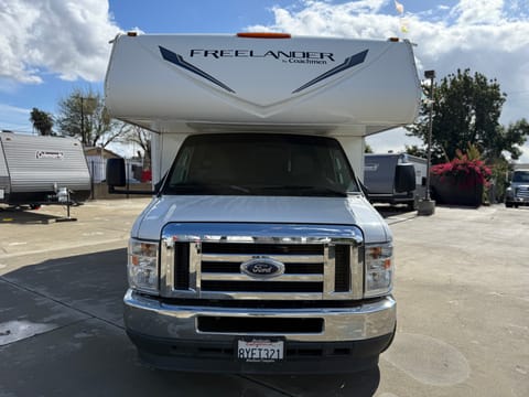 2021 Coachmen Freelander 22XG - MiniLander Drivable vehicle in Pomona