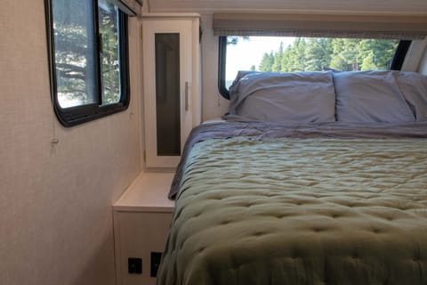 The Glamping R-Pod - Pet Friendly! Tráiler remolcable in Kachina Village