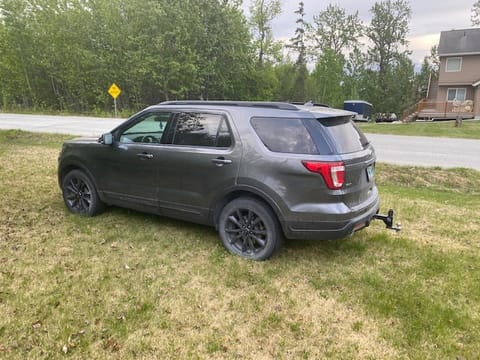 2019 Ford Explorer XLT 7 seater Drivable vehicle in Anchorage