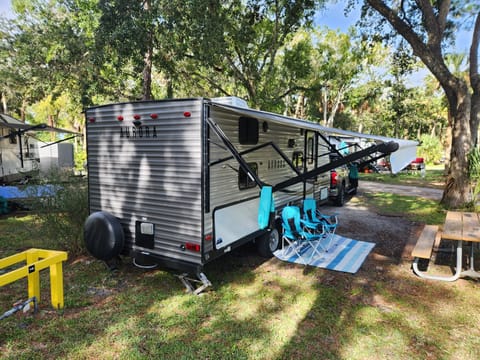 2021 Forest River Aurora 18BHS travel trailer Towable trailer in Casselberry