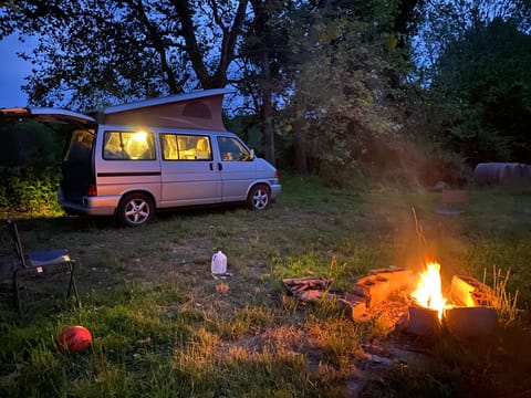 2003 Volkswagen EuroVan Westfalia Campervan in Capitol Hill