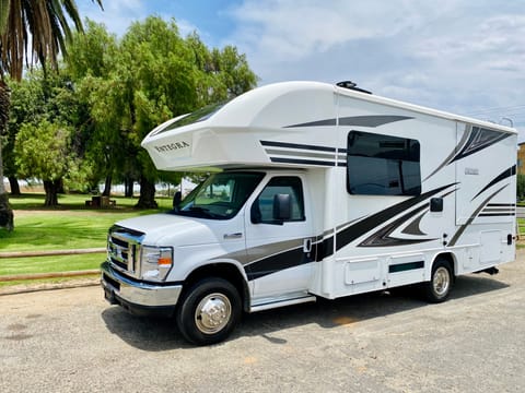 This Is Our 2018 Odyssey 22j Entegra Drivable vehicle in Pomona