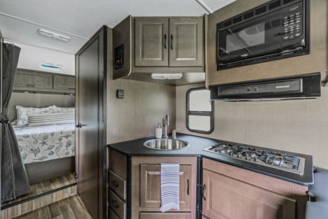 2020 Tiffin Wayfarer 30 Drivable vehicle in Jupiter