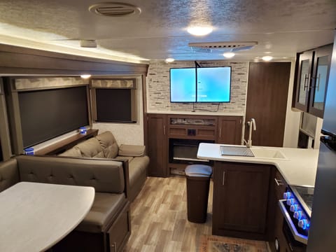 2019 Forest River Wildwood X-Lite Towable trailer in Perry Township