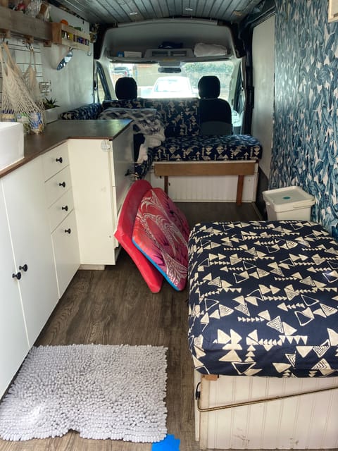 Delightful Camper with camp sites a available Campervan in Kailua