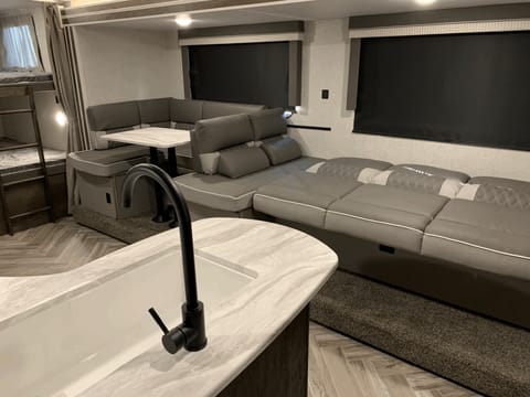 2021 Forest River Salem Cruise Lite Towable trailer in Chino