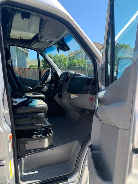 2019 Mercedes 19' Sprinter for Two - Super Clean Vehículo funcional in Milpitas