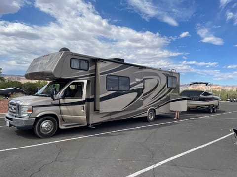 This is a large RV that has low mileage (18K) and is in great condition. We just purchased it for our large family (7 kids).