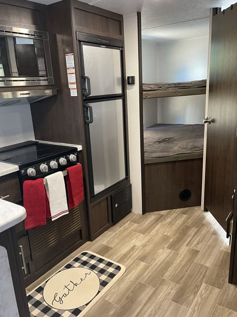 Cozy home away from home Towable trailer in Washington