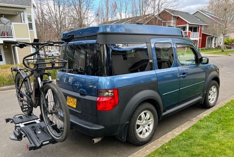 All packed up and loaded down in Portland ready for the drive back to Anchorage, April 9, 2022; optional bicycle carrier mounted.