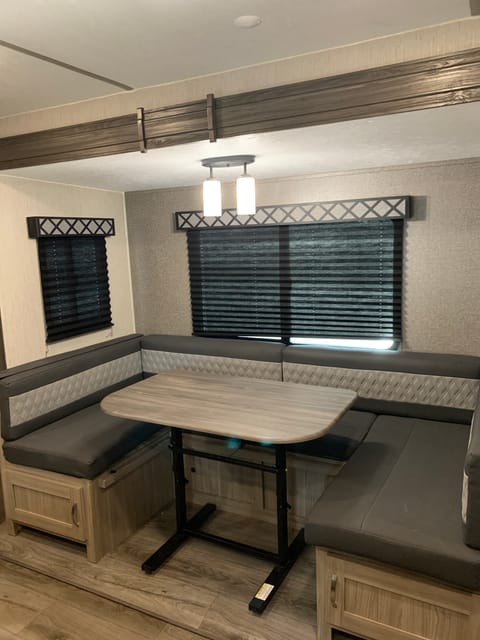 2021 Coachmen Freedom Express Towable trailer in Fort Collins