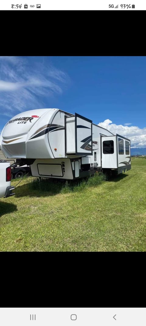 2020 Prime Time Crusader Lite Towable trailer in Kalispell