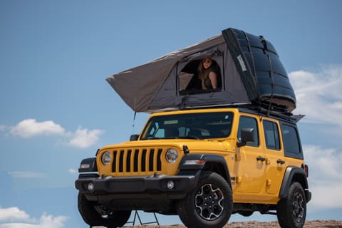 SUV Camper - JEEP WRANGLER (LA) Drivable vehicle in Harbor City