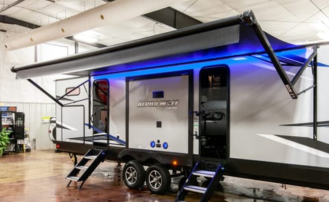 2021 Forest River Cherokee Alpha Wolf Towable trailer in Bonita Springs